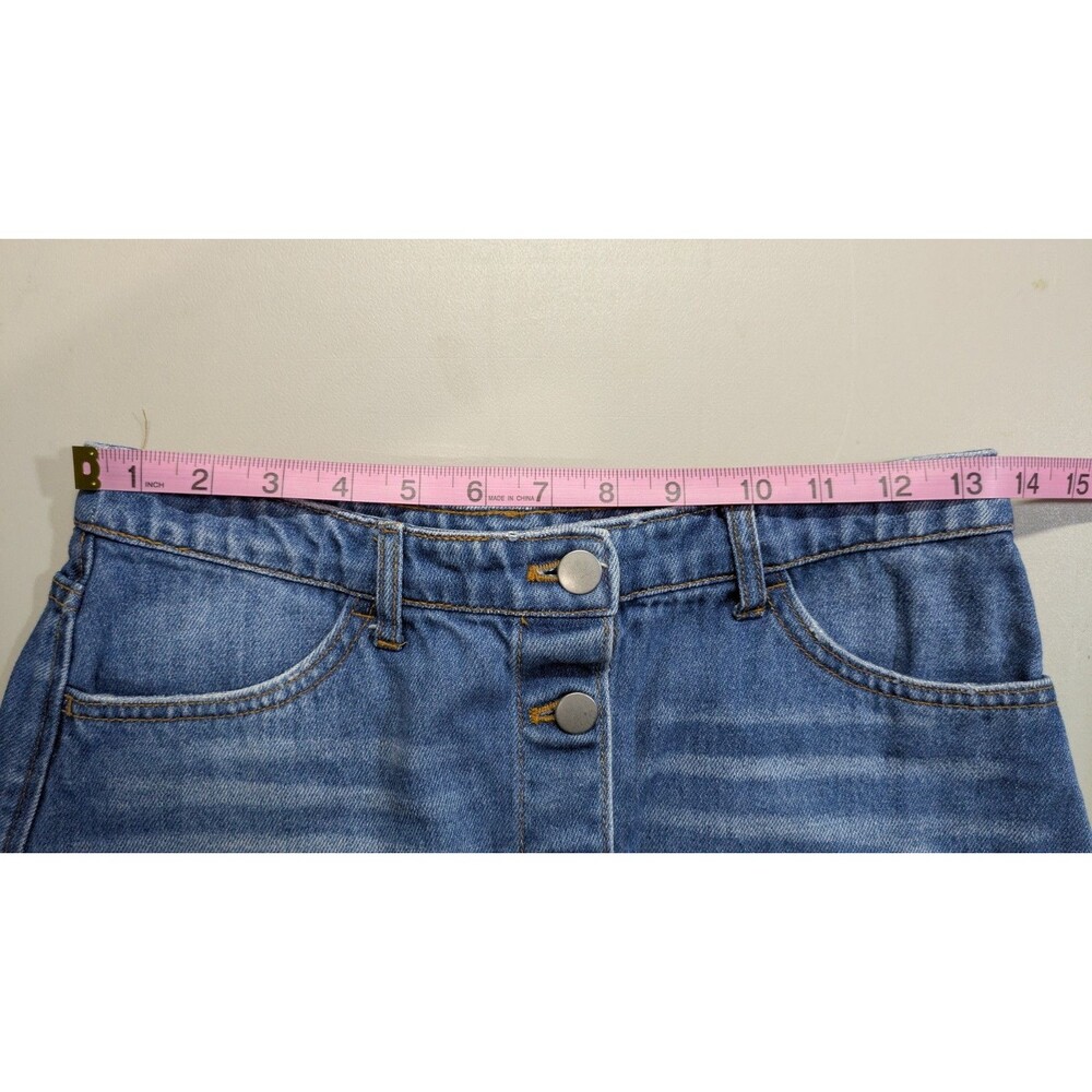 H&M Women's Blue Denim Mini Skirt Button Front Raw Hem Size 8 Casual Cowgirl - Picture 3 of 6